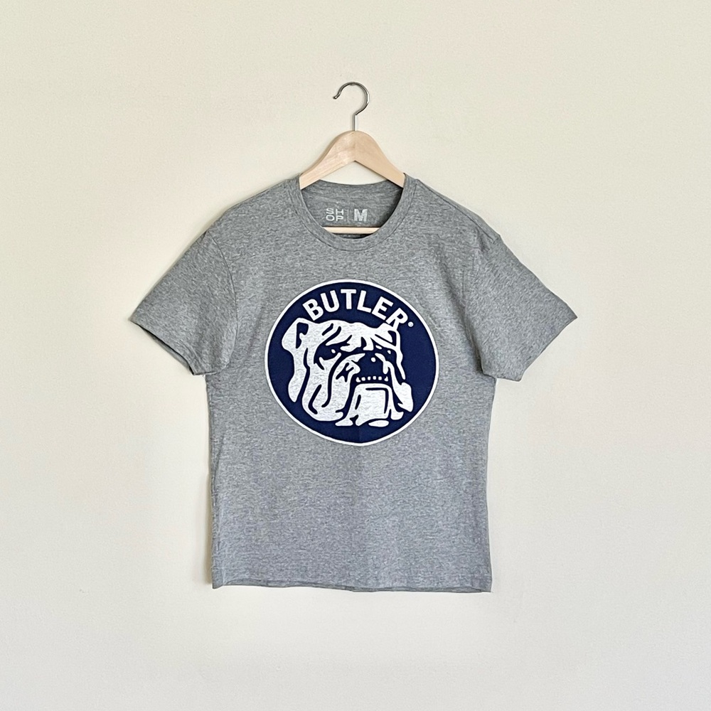 NEW Butler University Bulldogs Vintage Logo Gray T Shirt Adult size Medium